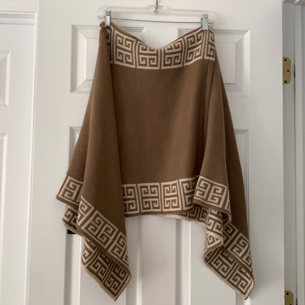 Reversible sweater poncho
